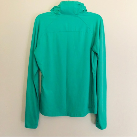 W’s Nike Drifit Top Running Top - Picture 7 of 9